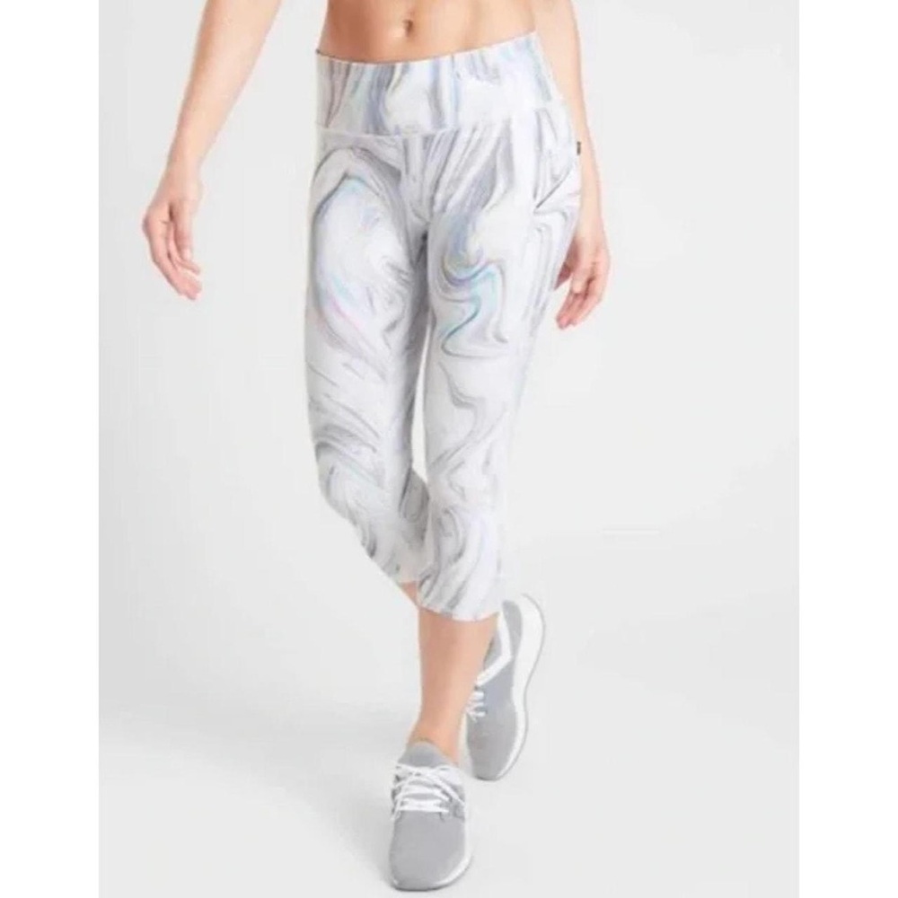 Athleta Crop Leggings